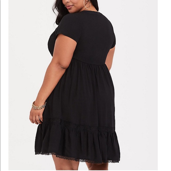 NWT torrid size 3 pintuck lace inset skater dress - Picture 3 of 8